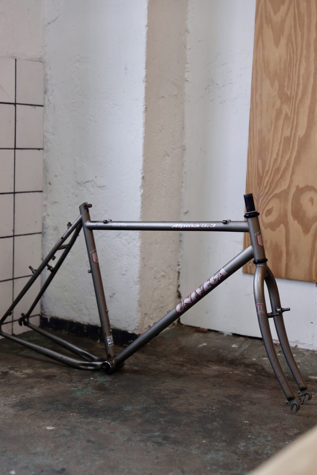 Univega Alpina 5.3 — 52x58 (L / 20,5")