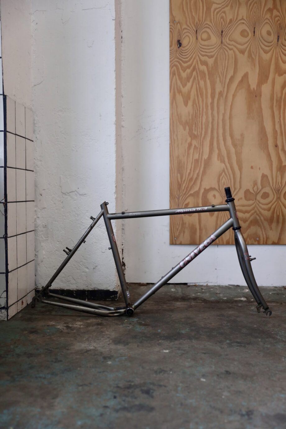 Univega Alpina 5.3 — 52x58 (L / 20,5")