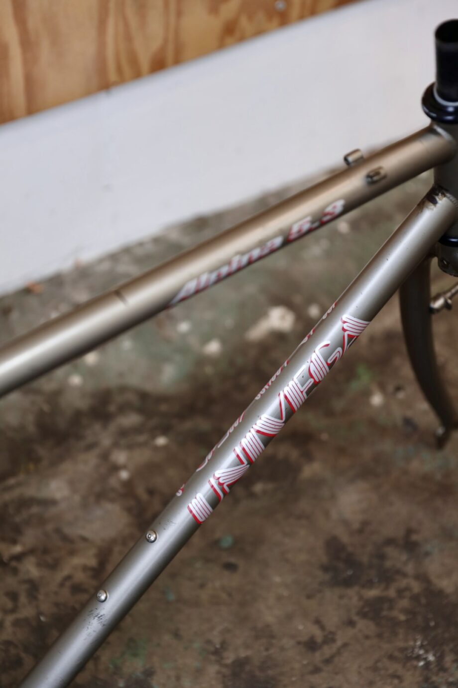 Univega Alpina 5.3 — 52x58 (L / 20,5")
