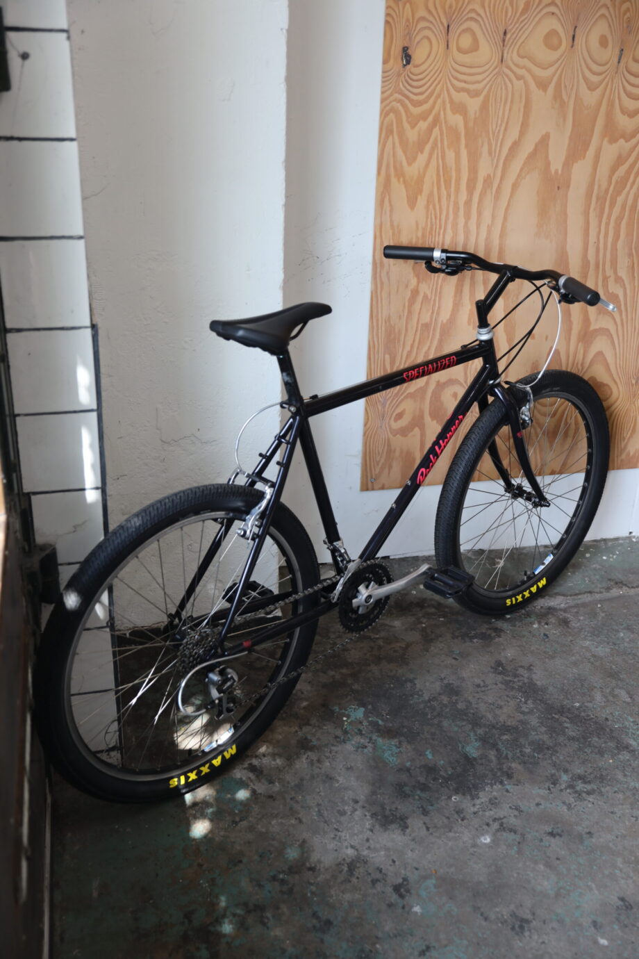 Specialized Rockhopper — L (1.70 — 1.90)