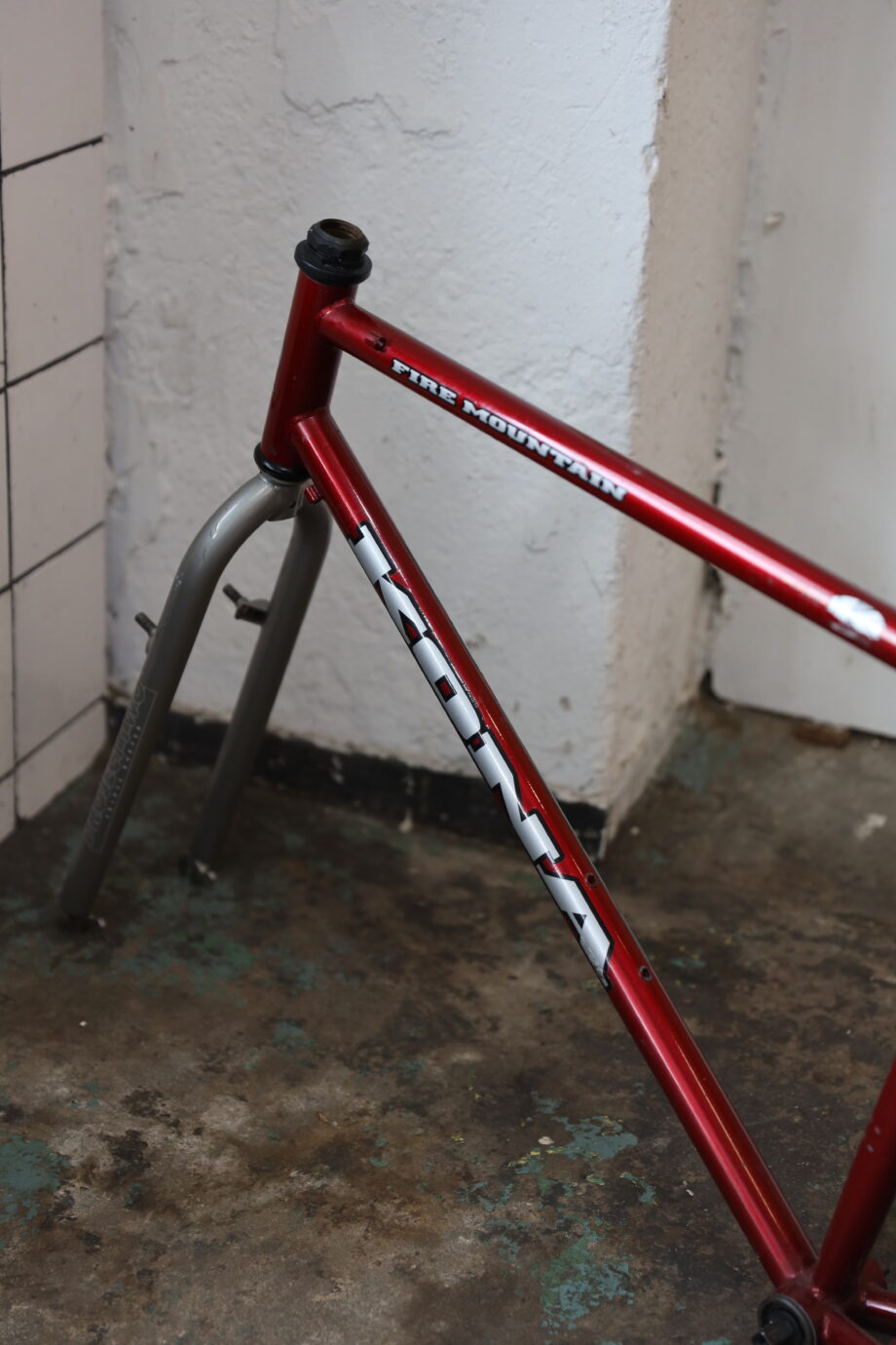 Kona Fire Mountain — 19" (M/L)