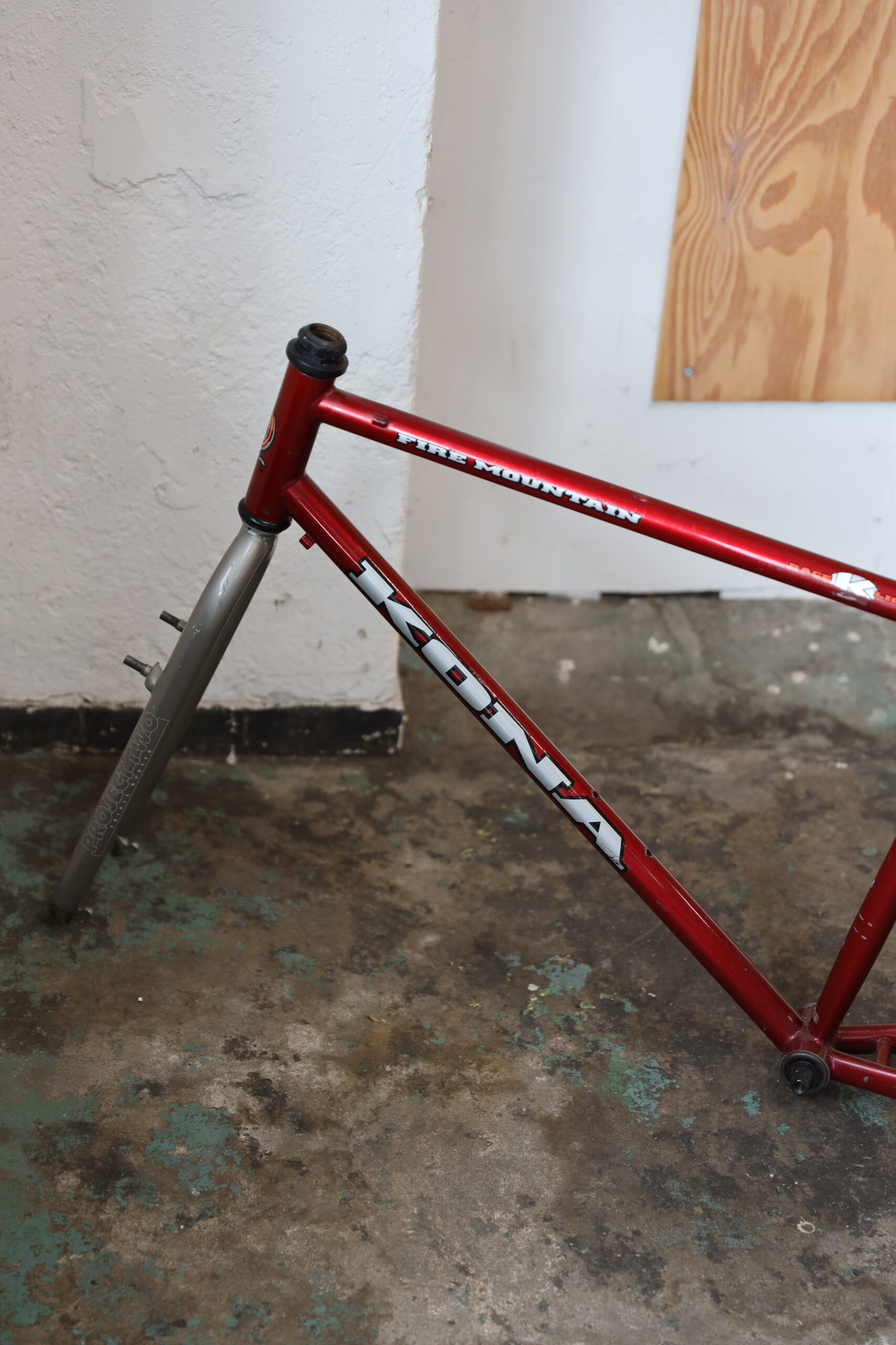 Kona Fire Mountain — 19" (M/L)
