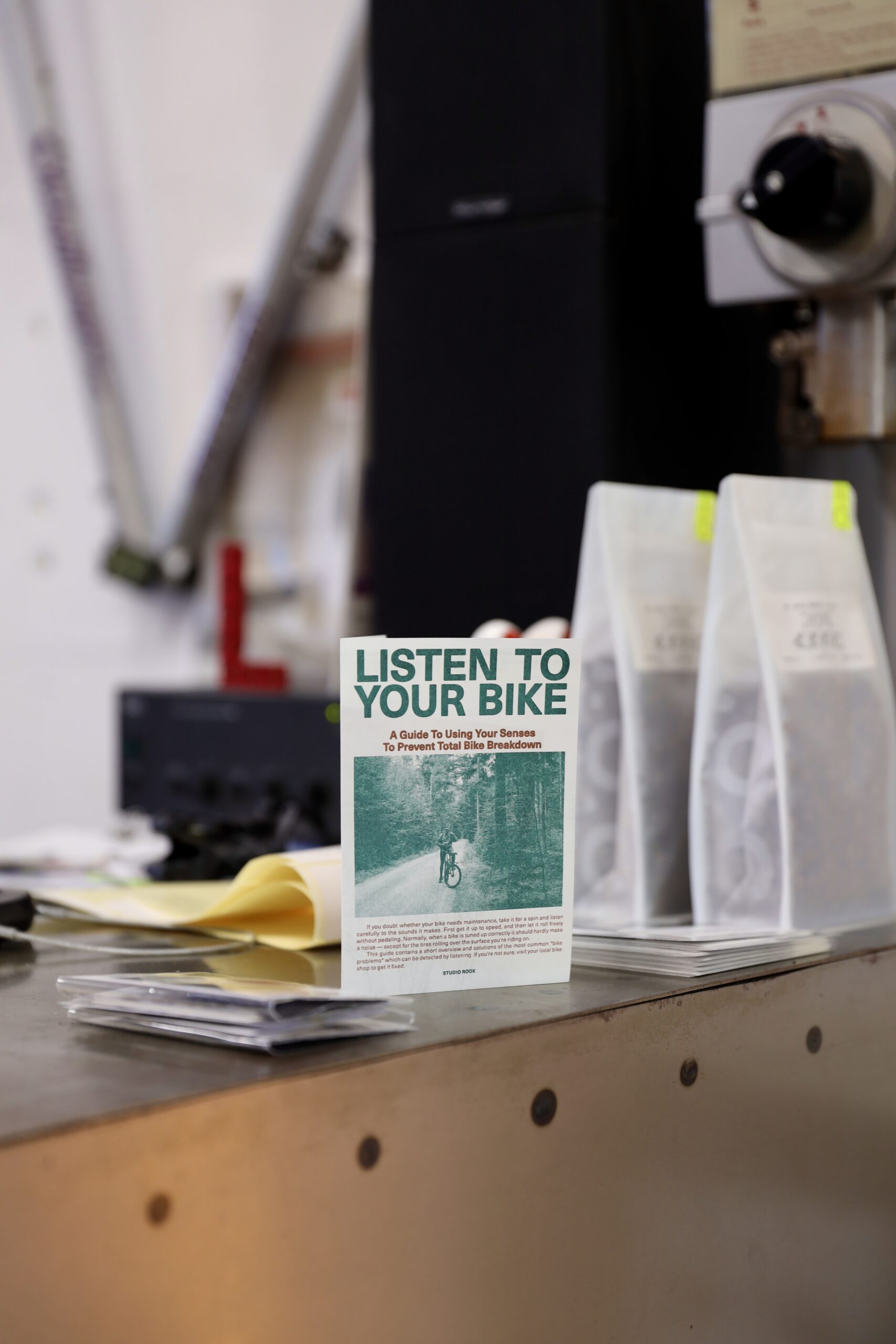 'Listen to your Bike' riso printed guide