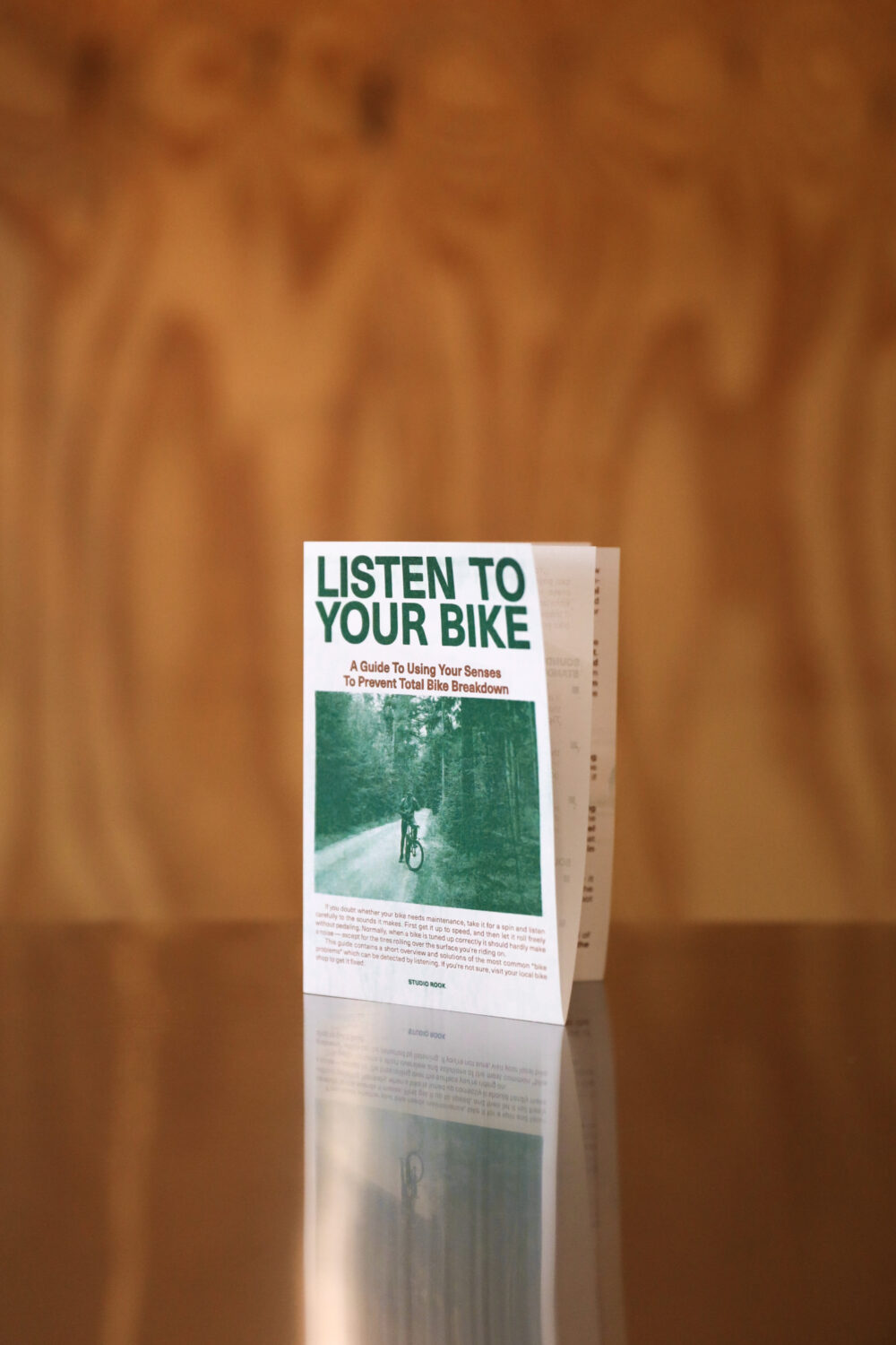 'Listen to your Bike' riso printed guide